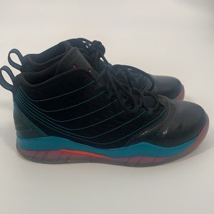 Nike air Jordan velocity basketball sneakers 6Y woman’s 7